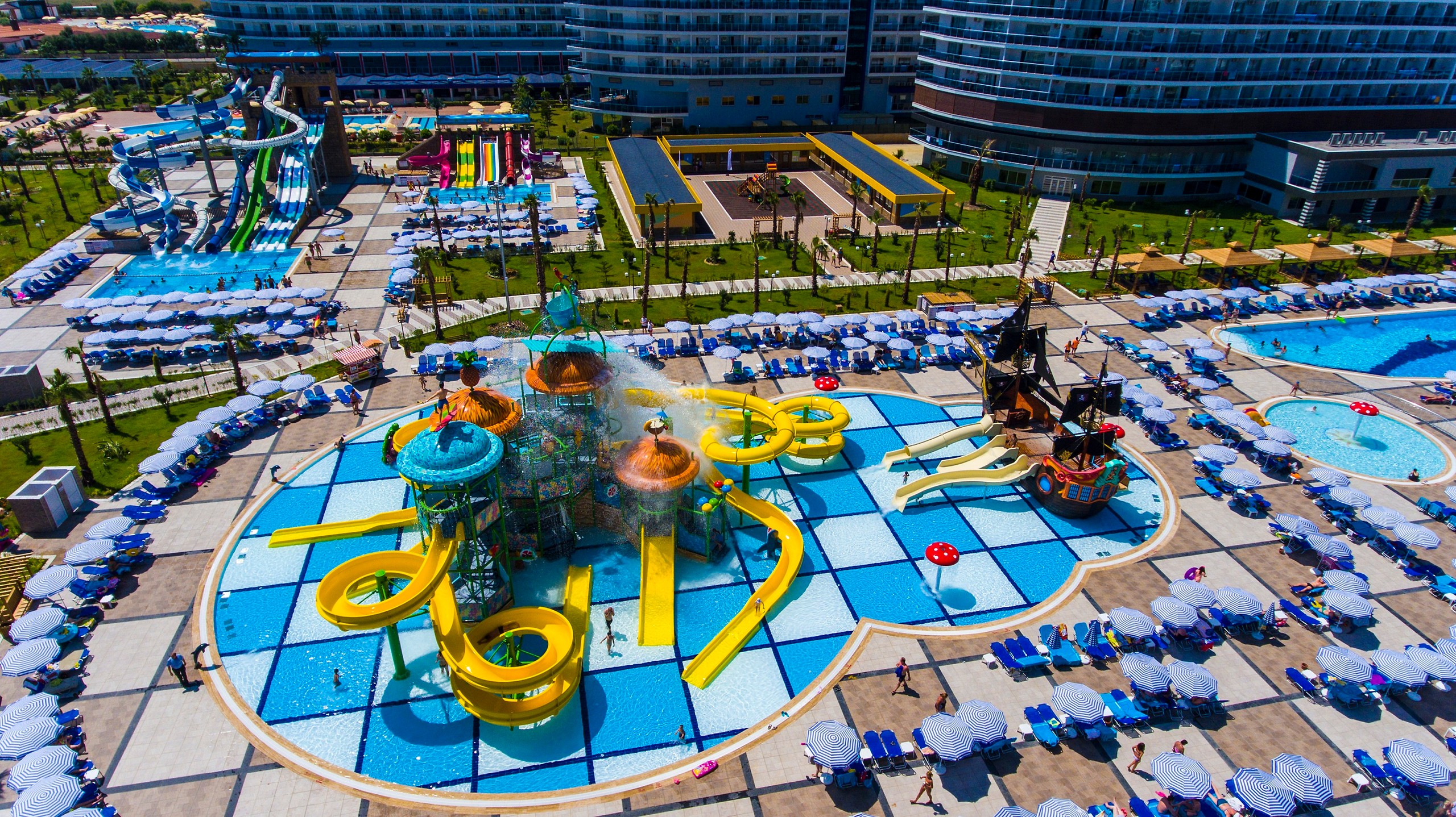 Seaden Sea Planet Resort & Spa