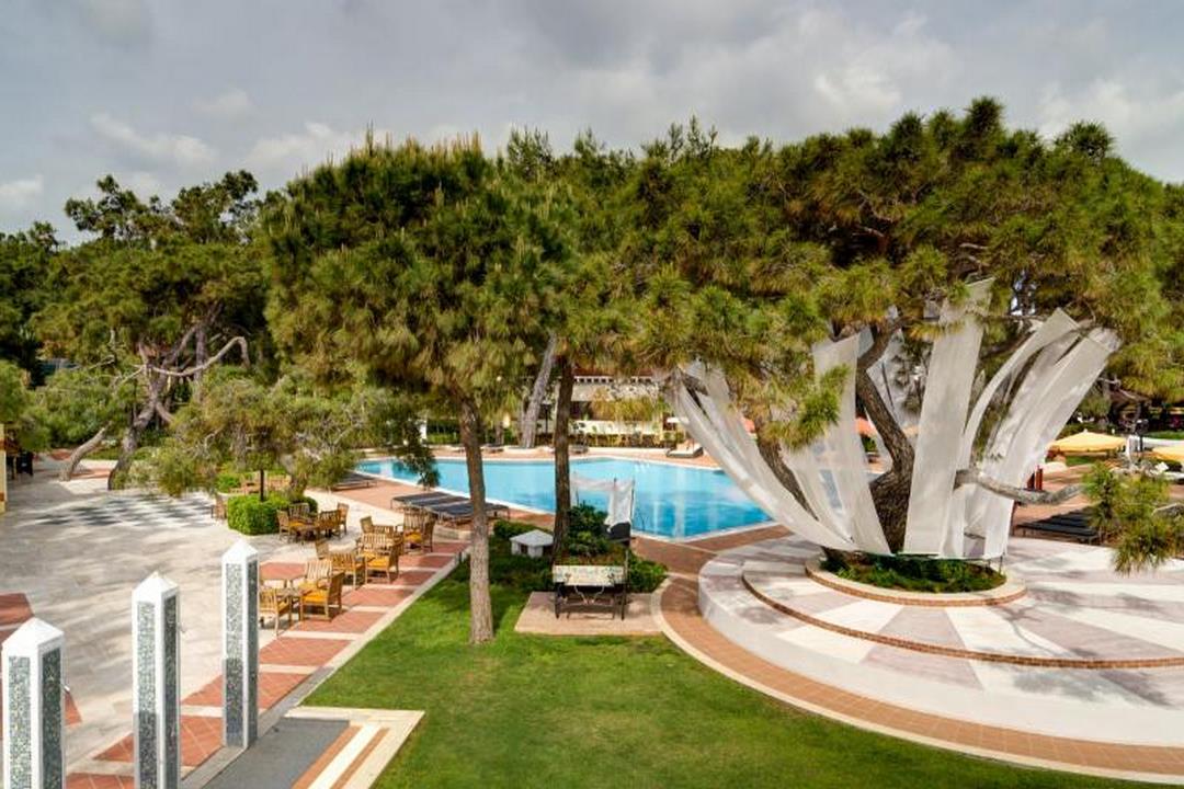 Seaden Sea Planet Resort & Spa
