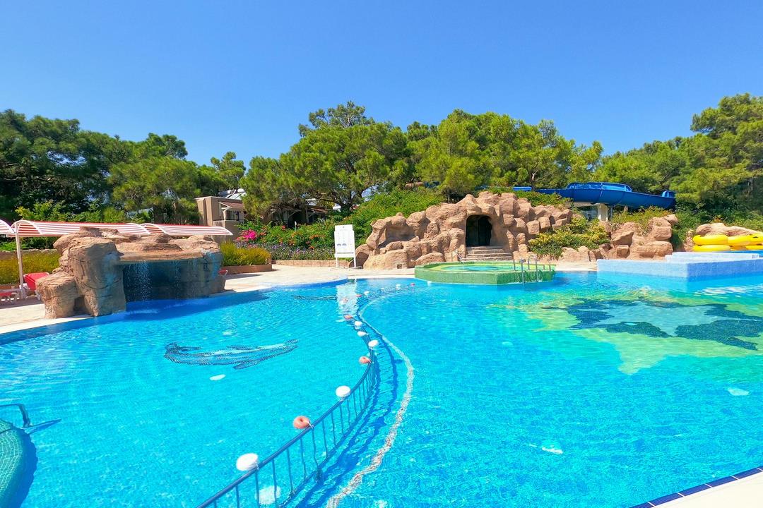 Seaden Sea Planet Resort & Spa